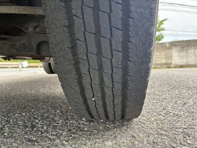 Mitsubishi Fuso canter Small Flat body PA-FE82DE(110099) 25枚目