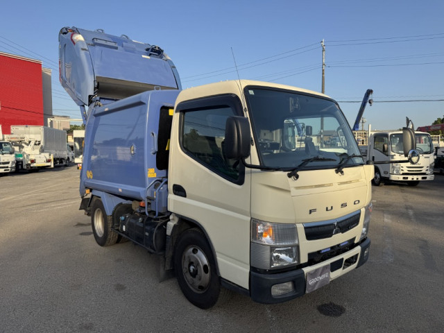 三菱ふそう キャンター 小型 塵芥車（プレス式） 2PG-FEAV0(110481) 3枚目