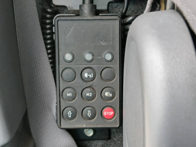 いすゞ フォワード 大型 ウィング 2RG-FRR90T2(111595) 40枚目