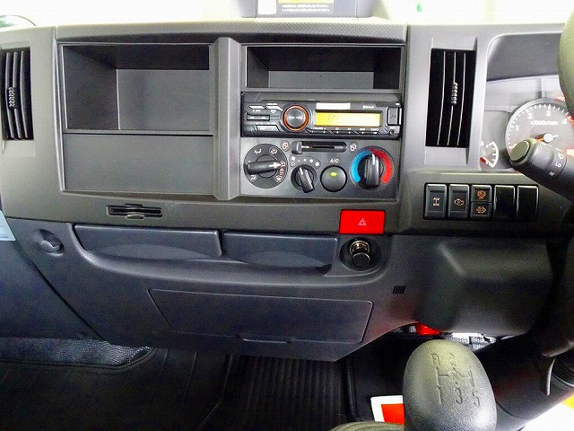 Isuzu elf Small Soil dump 2PG-NKS88AD(104286) 10枚目