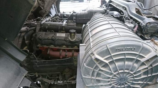 いすゞ ギガ 大型 平ボディ KC-CYL81V2W(1916) 26枚目