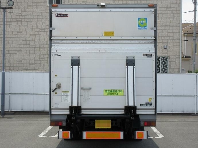 トヨタ ダイナ 小型 バン BDG-XZU424(11921) 7枚目