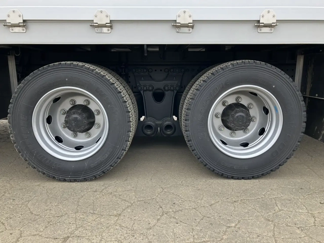 日野 プロフィア 大型 平ボディ 2DG-FW1AHB(106840) 11枚目