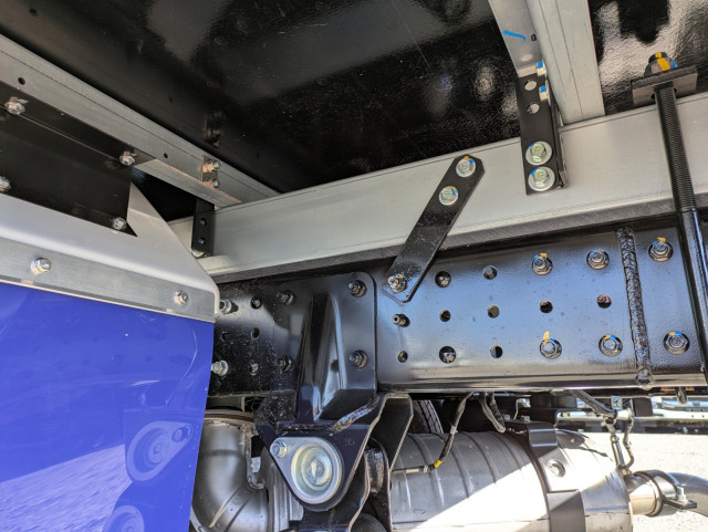 三菱ふそう キャンター 小型 冷蔵冷凍バン 2RG-FBAV0(105651) 25枚目