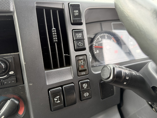 いすゞ エルフ 小型 バン TKG-NLR85N(109662) 45枚目