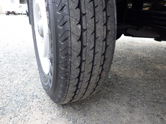 トヨタ タウンエース 小型 平ボディ DBF-S402U(103030) 29枚目
