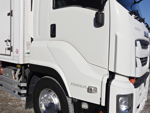 Isuzu giga Large Freezer box_body QPG-CYL77B(100851) 7枚目