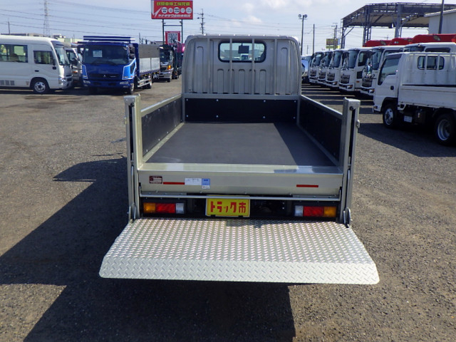 三菱ふそう キャンター 小型 平ボディ 2RG-FBAV0(107588) 66枚目