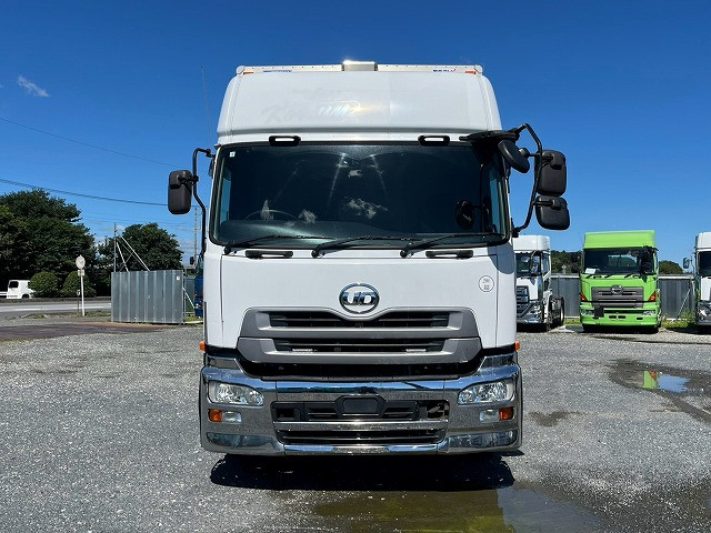 UDトラックス（日産） クオン 大型 ウィング QPG-CG5ZA(112635) 3枚目