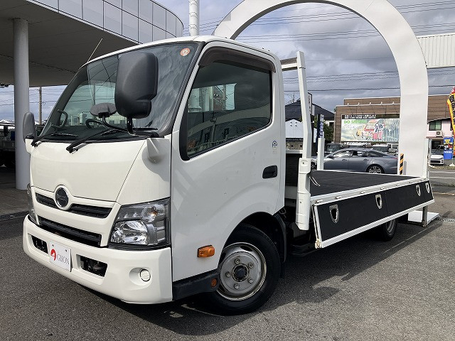 日野 デュトロ 小型 平ボディ SKG-XZU710M(113991) 9枚目