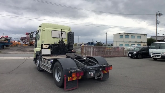 いすゞ ギガ 大型 トラクタ QKG-EXD52AD(37304) 12枚目