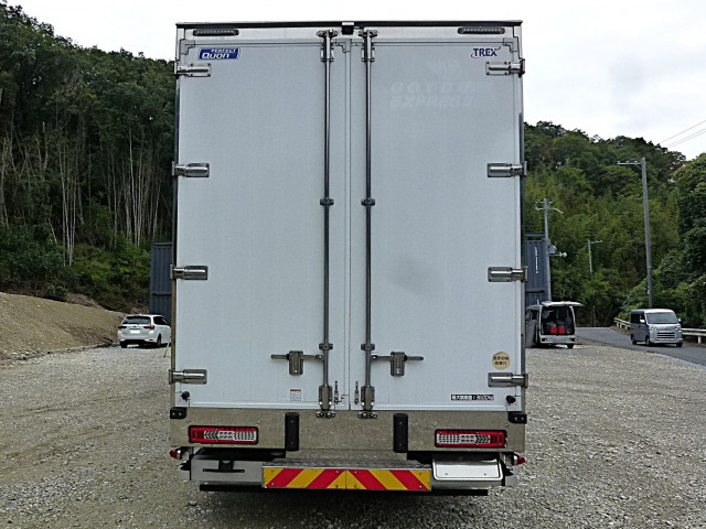 UDトラックス（日産） クオン 大型 ウィング 2PG-CG5CA(113977) 5枚目