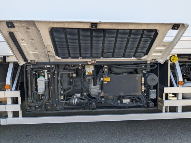 日野 プロフィア 大型 冷蔵冷凍バン 2DG-FR1AHG(109103) 38枚目