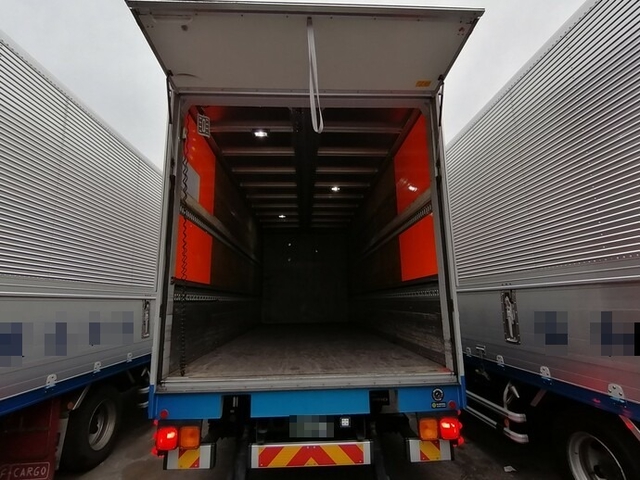 Isuzu forward Middle Wing body TKG-FRR90S2(5515) 15枚目