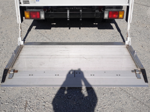 Isuzu elf Small Freezer box_body TKG-NHS85AN(96519) 11枚目