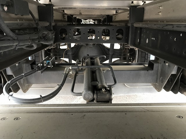 日野 レンジャー 中型 冷蔵冷凍バン 2KG-FC2ABA(110198) 29枚目