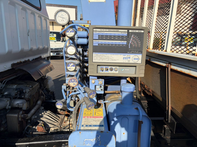 三菱ふそう キャンター 小型 平ボディ（クレーン付） PDG-FE83DN(113306) 15枚目