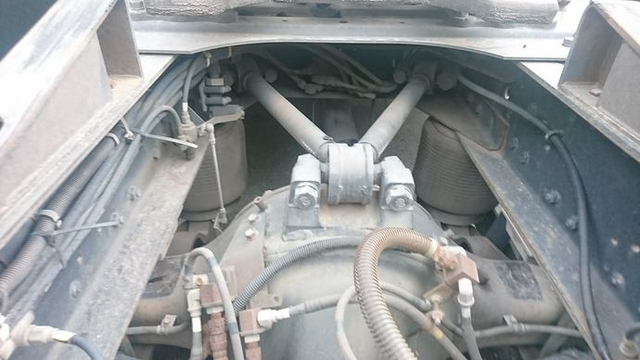 UDトラックス（日産） ビッグサム 大型 トラクタ KL-CK482BAT(2000) 7枚目