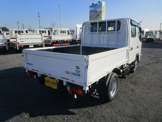 三菱ふそう キャンター 小型 Wキャブ 2RG-FBA20(103417) 4枚目