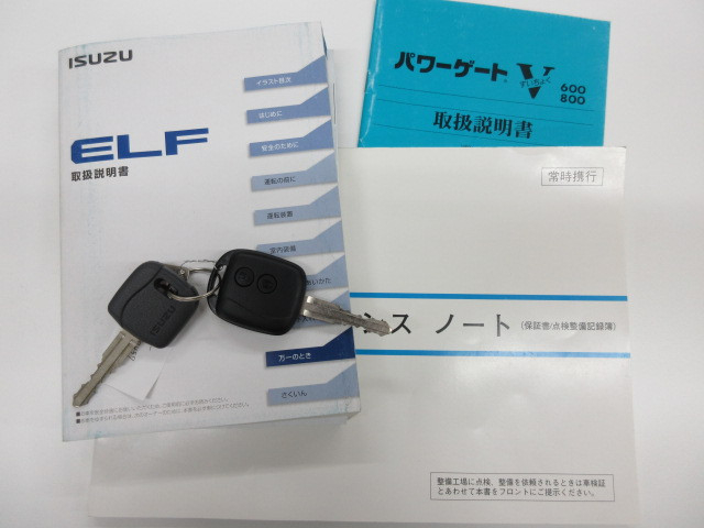 いすゞ エルフ 小型 平ボディ TRG-NPR85AR(105486) 5枚目
