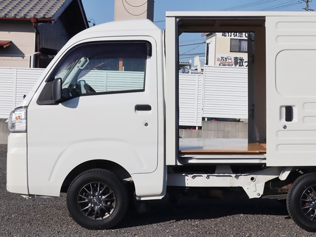 ダイハツ ハイゼット 軽 バン 3BD-S500P(102623) 11枚目