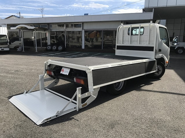トヨタ トヨエース 小型 平ボディ TPG-XZC605(113667) 13枚目