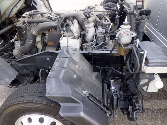 UDトラックス（日産） コンドル 中型 バン 2RG-BRR90T2(112132) 38枚目