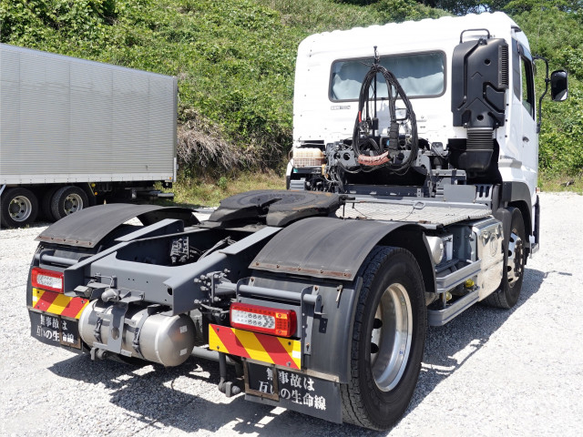 UDトラックス（日産） クオン 大型 トラクタ 2RG-GK5DAB(105634) 9枚目