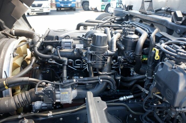UDトラックス（日産） コンドル 増トン 冷蔵冷凍バン QKG-PK39LH(9413) 30枚目