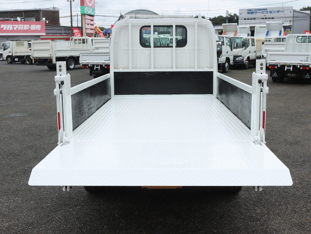 いすゞ エルフ 小型 平ボディ 2RG-NJR85A(111781) 24枚目