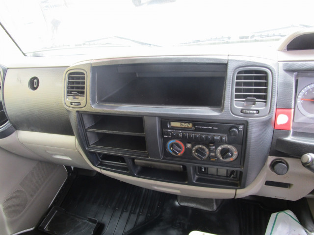 日産自動車 アトラス 小型 バン CBF-SQ2F24(109814) 26枚目