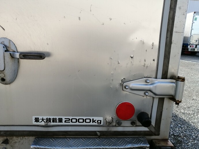 UDトラックス（日産） カゼット 小型 バン PB-BKR81AN(5354) 16枚目