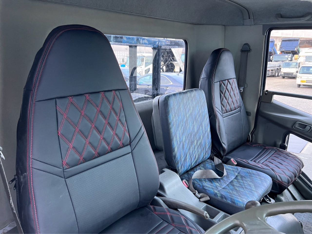 三菱ふそう ファイター 中型 コンテナ専用車 KK-FK71HE(54148) 9枚目