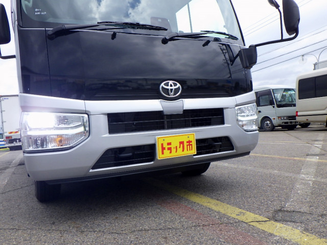トヨタ コースター 小型 バス 2WG-GDB110(105565) 43枚目