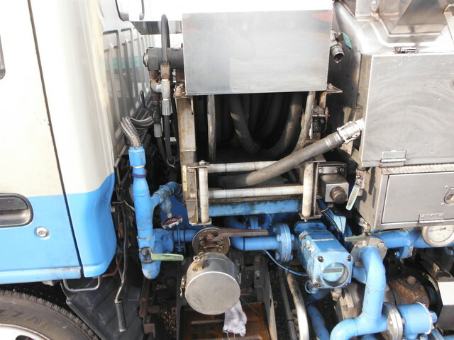 いすゞ エルフ 小型 タンクローリー KR-NKR81E(4634) 6枚目
