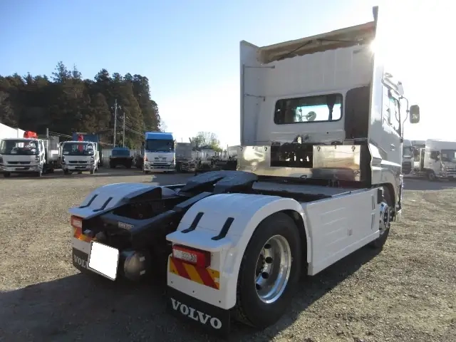 日産自動車 クオン 大型 トラクタ 2RG-GK5DAD(106706) 5枚目