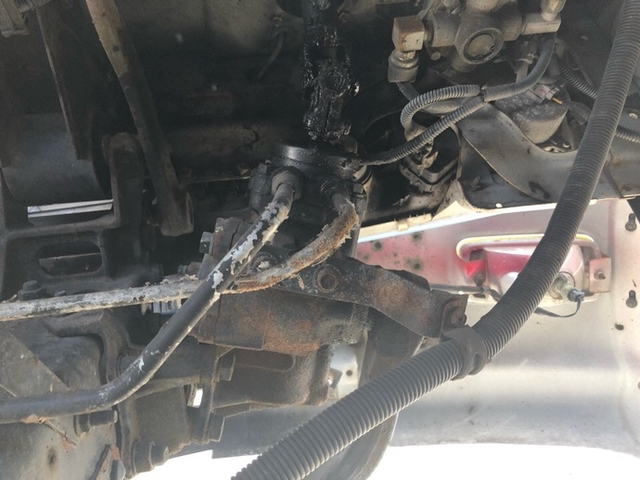 UDトラックス（日産） コンドル 中型 平ボディ KK-MK25A(5605) 49枚目