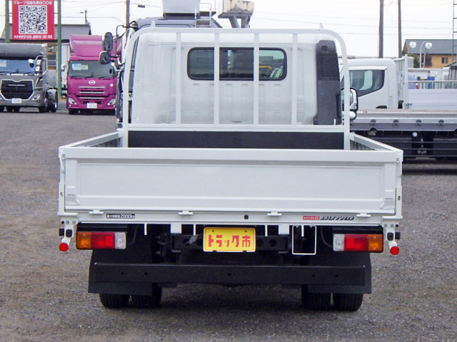 日野 デュトロ 小型 平ボディ 2RG-XZC710M(113785) 6枚目