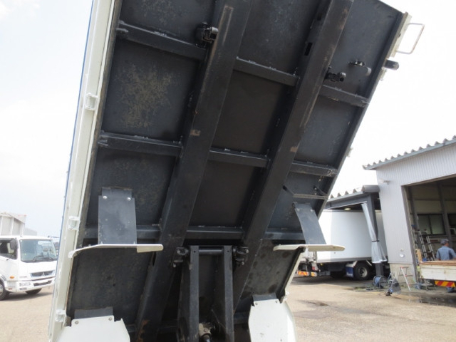 三菱ふそう キャンター 小型 土砂ダンプ 2RG-FBA60(109820) 12枚目