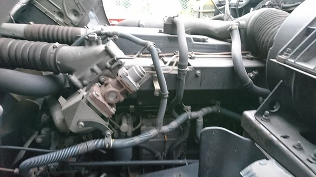 UDトラックス（日産） ビッグサム 大型 トラクタ KL-CK482BAT(1999) 17枚目