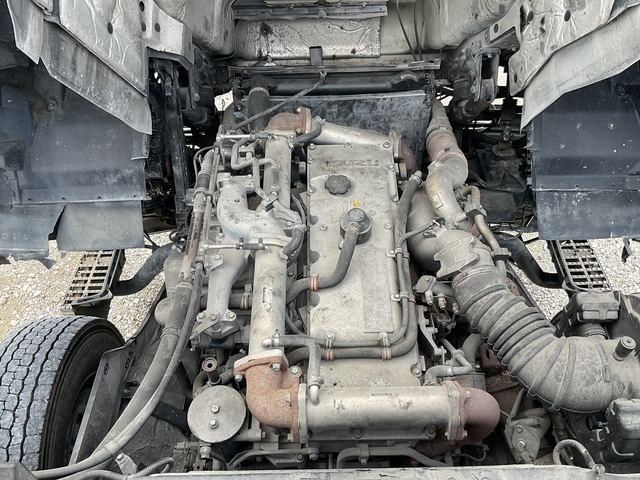 いすゞ ギガ 大型 深ダンプ（土砂禁） PDG-CYM77V8(72286) 28枚目