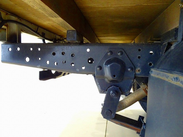 いすゞ エルフ 小型 平ボディ 2RG-NKS88A(109699) 38枚目