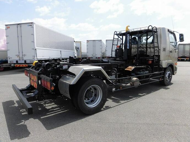 三菱ふそう ファイター 増トン コンテナ専用車 QKG-FK72FZ(9360) 7枚目