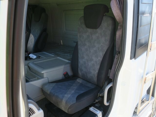 UDトラックス（日産） クオン 大型 Translation missing: ja.item.body_keijou_enum.body_keijou_almi_block LDG-CD5ZA(35598) 22枚目