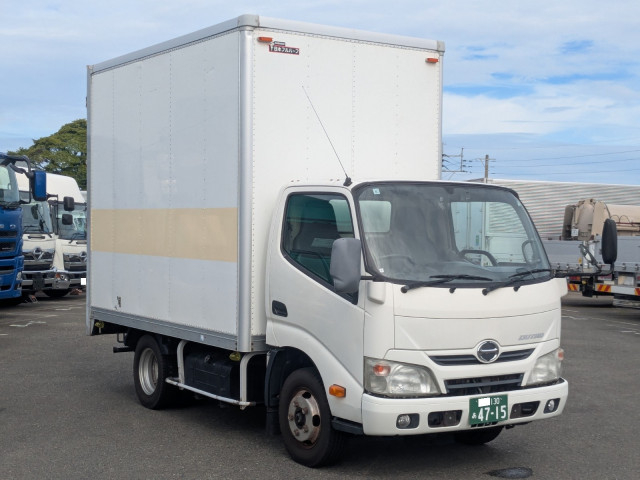 日野 デュトロ 小型 バン TKG-XZC605M(111989) 2枚目