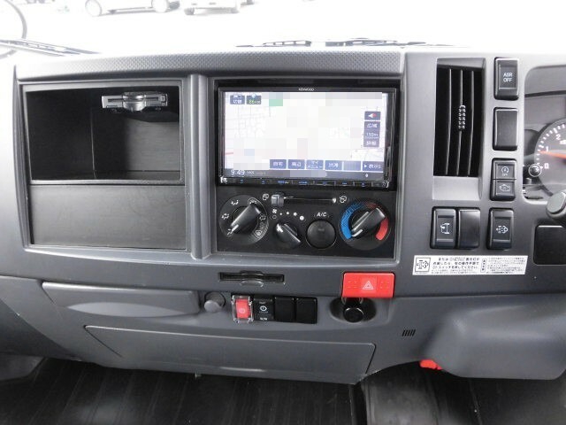 いすゞ エルフ 小型 バン TRG-NLR85AN(7128) 29枚目