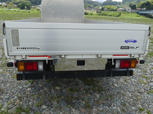 いすゞ エルフ 小型 平ボディ TRG-NLR85AR(50798) 29枚目