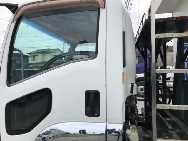 いすゞ フォワード 中型 コンテナ専用車 TKG-FRR90S2(109941) 39枚目