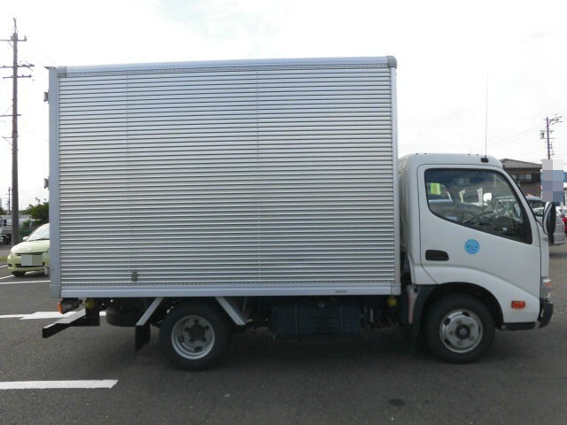 トヨタ ダイナ 小型 バン TKG-XZU605(7164) 6枚目