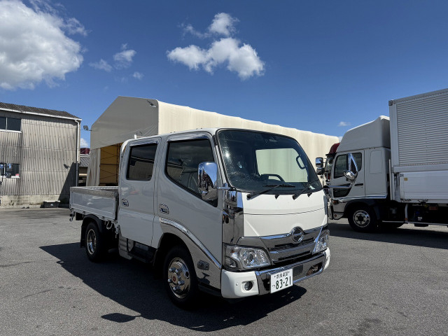 日野 デュトロ 小型 Wキャブ 2RG-XZU605M(110262) 3枚目